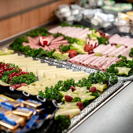 Fresh 2* Unterhaching